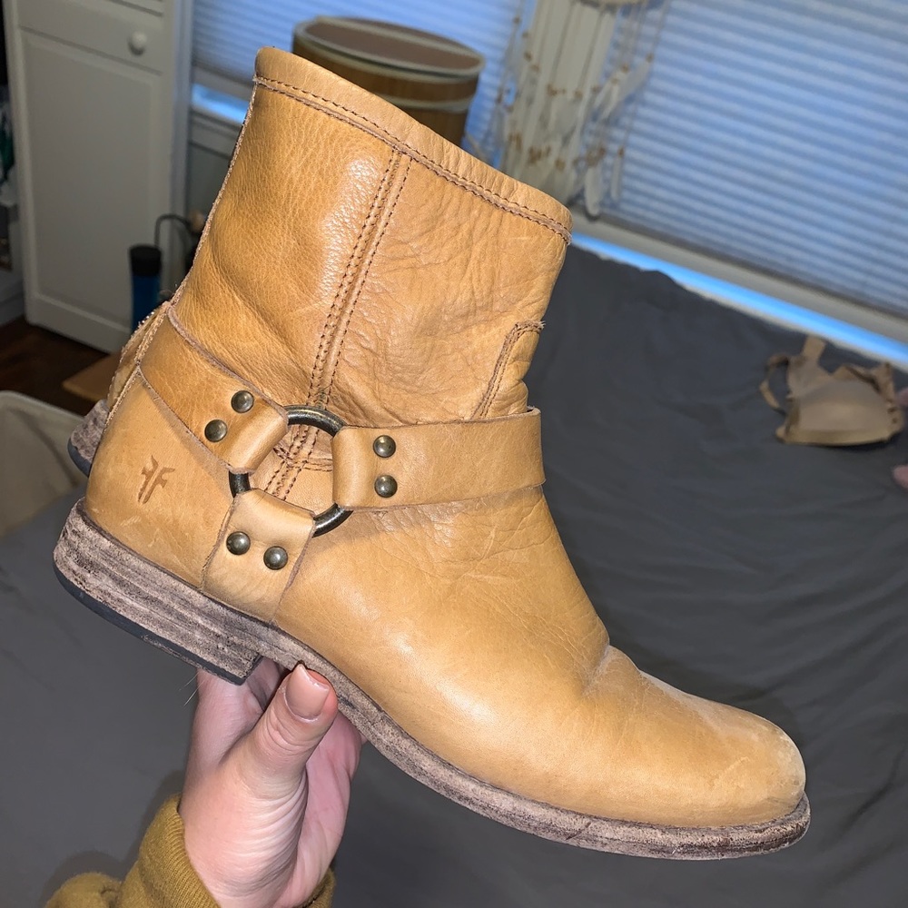 Frye Boot Phillip Harness Short | Mustard Color